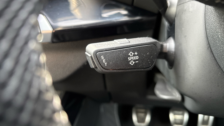 Audi Q2 30 TFSI Black Edition 5dr Petrol Estate